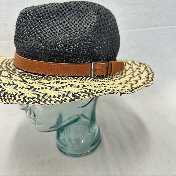 Aldo Nectarios black and natural straw fedora hat size small/medium new with tag